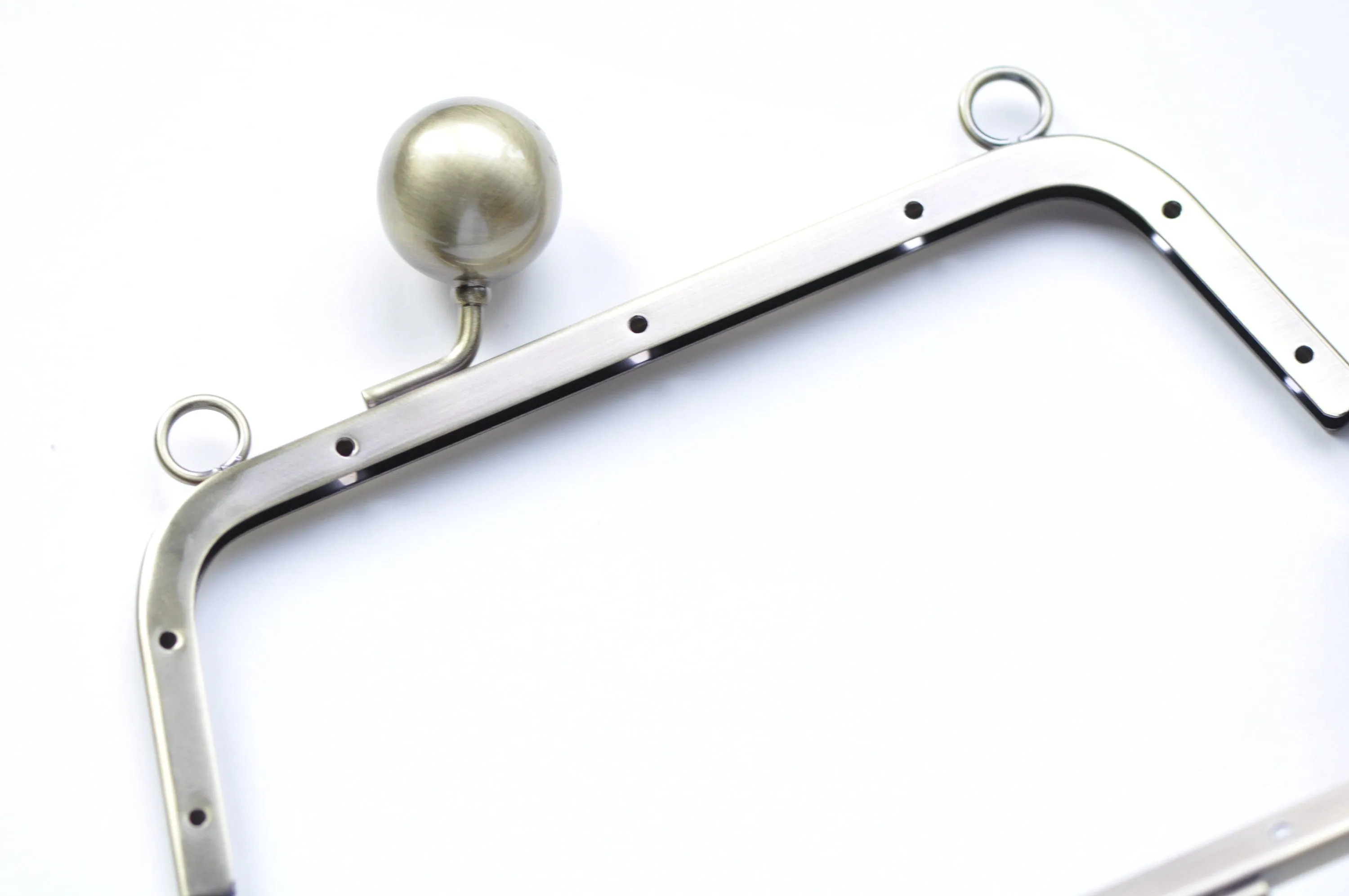 17.5cm Bronze Metal Purse Frame With Large Kisslock Clutch Purse Frame Come With Screws 17.5cm x 6.5cm