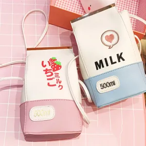 500ml Strawberry / Milk Shoulder Bag AD10645