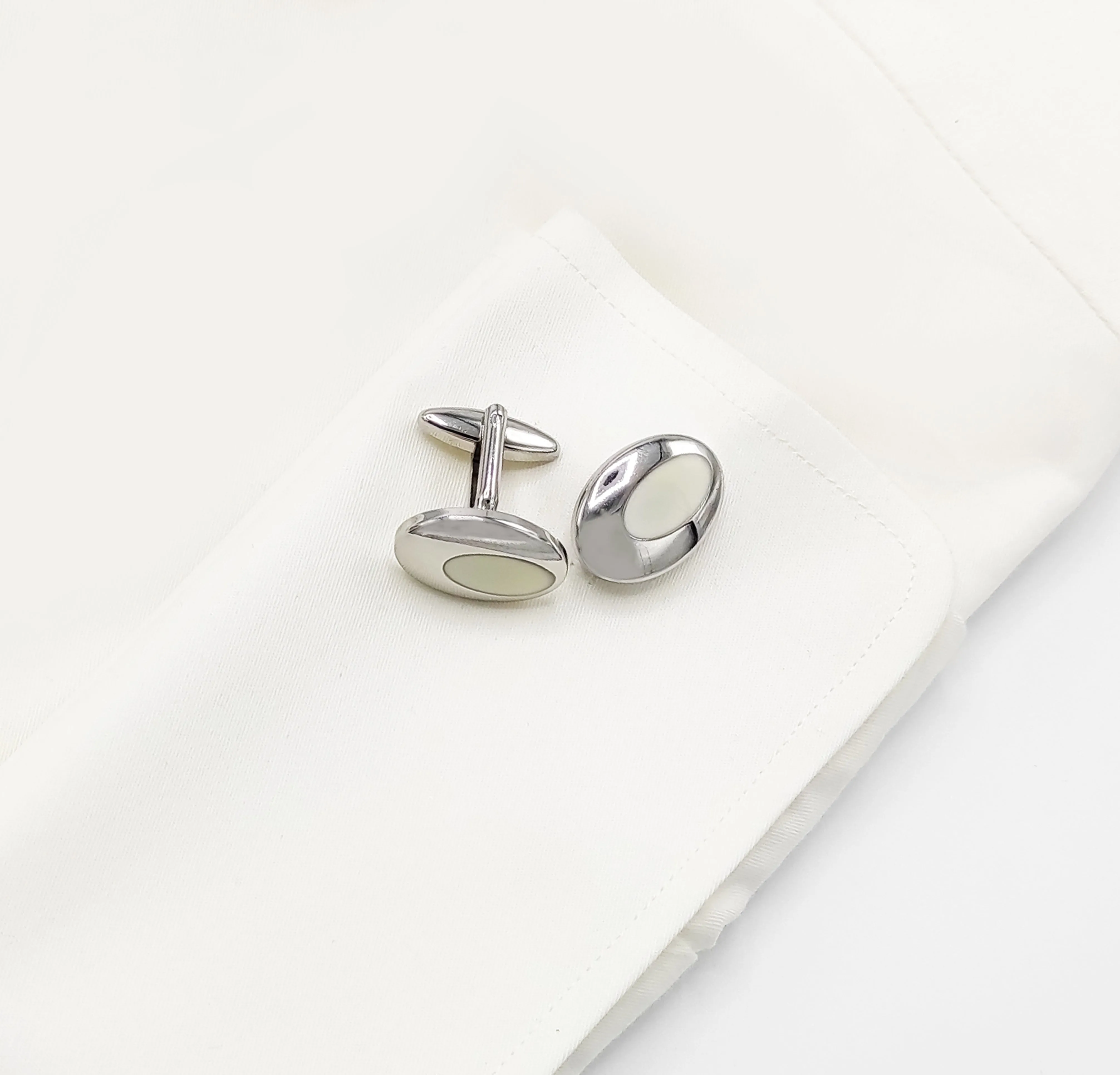 Focal Lens – Silver Cufflinks