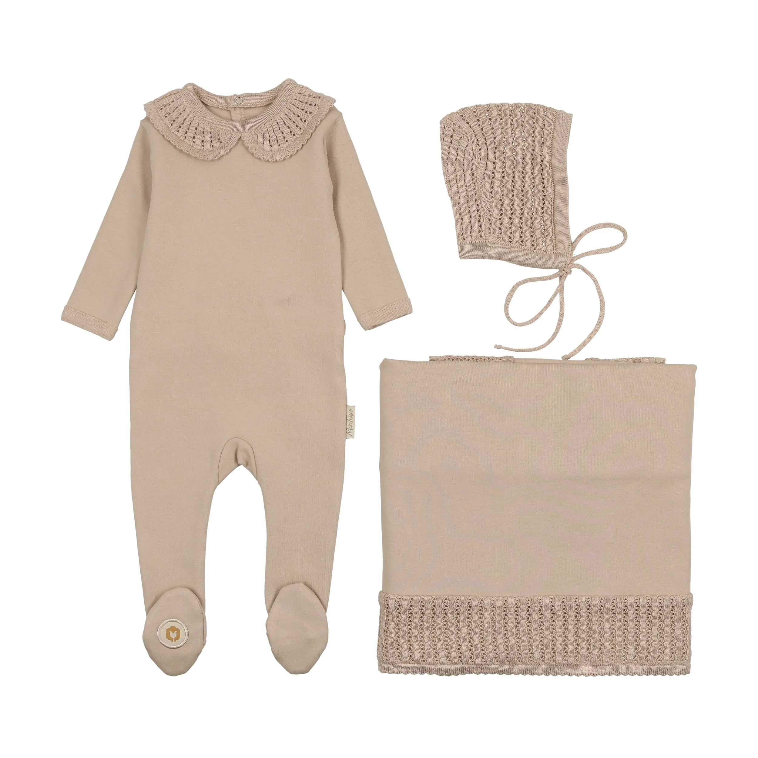 Graceful Collar Layette Set