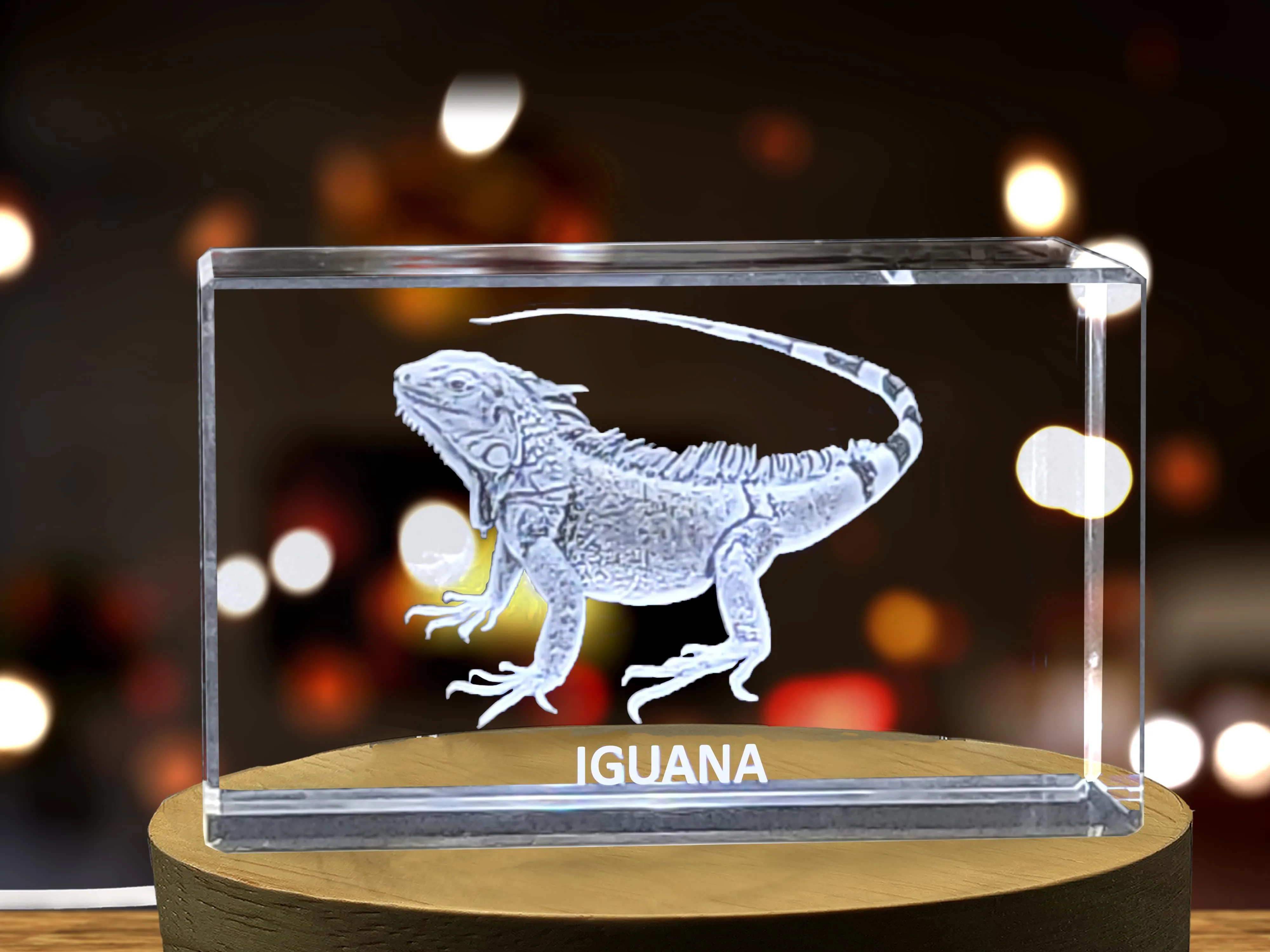 Graceful Iguana Crystal Carvings | Exquisite Gems Etched with Reptilian Friends