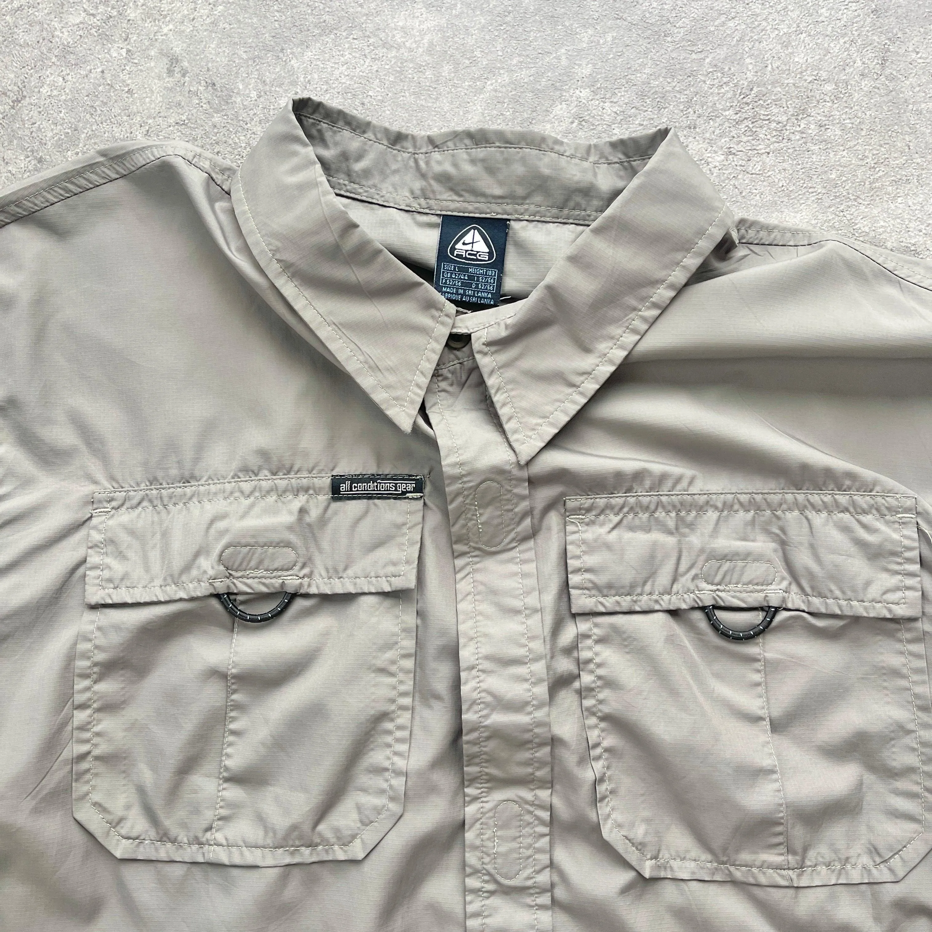 Nike ACG 2000s lightweight convertible cargo shirt (L)