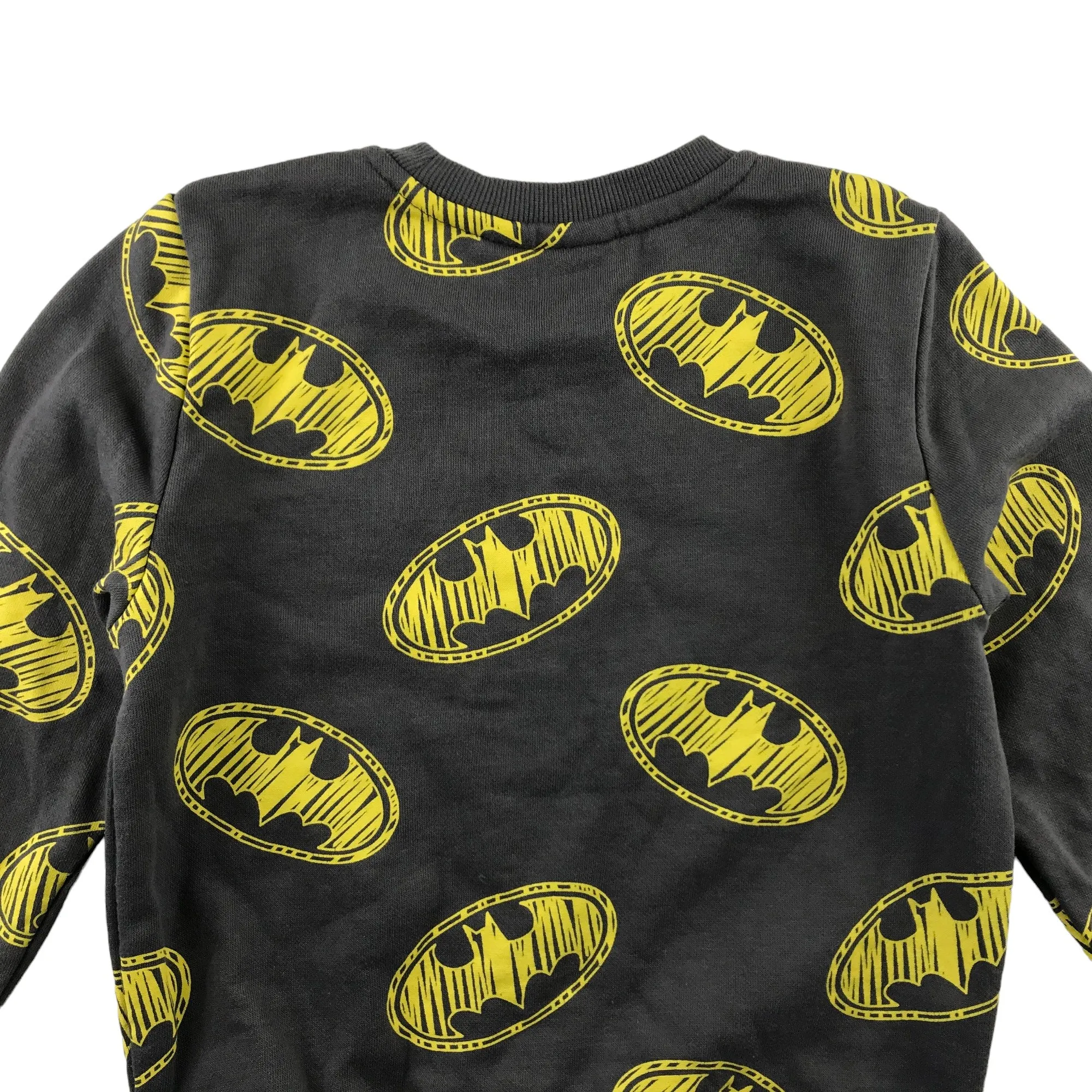 Primark sweater 4-5 years grey Batman bat signal graphic print