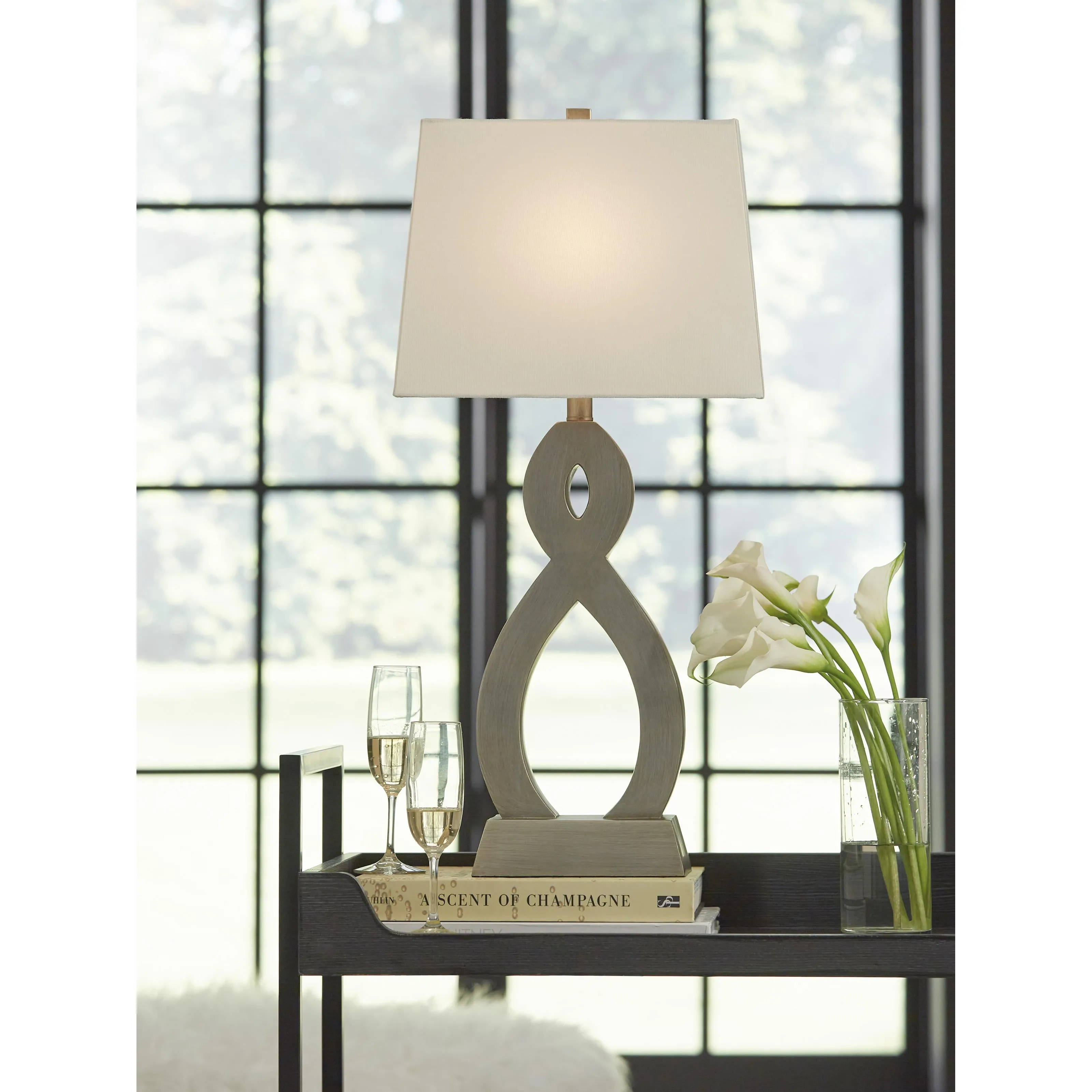 Signature Design by Ashley Donancy Table Lamp L243334