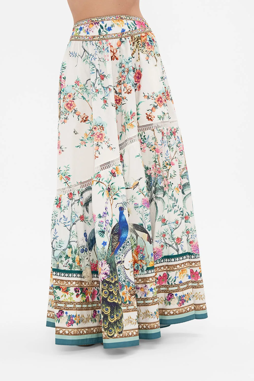 SKIRT WITH SHAPED SEAM PLUMES AND PARTERRES