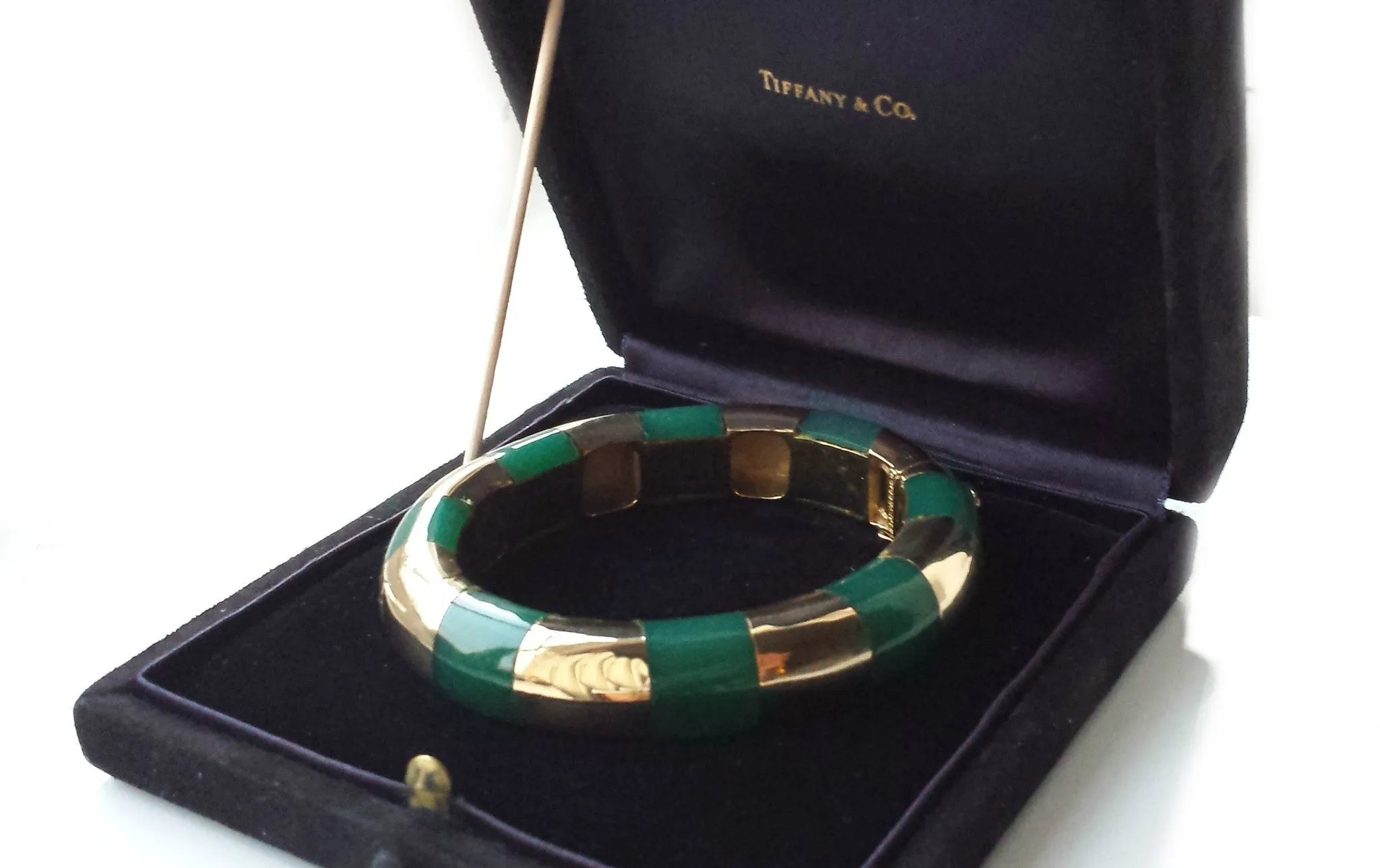 Vintage 1980s Tiffany & Co. 18k Gold Inlay Chrysoprase Striped Bangle